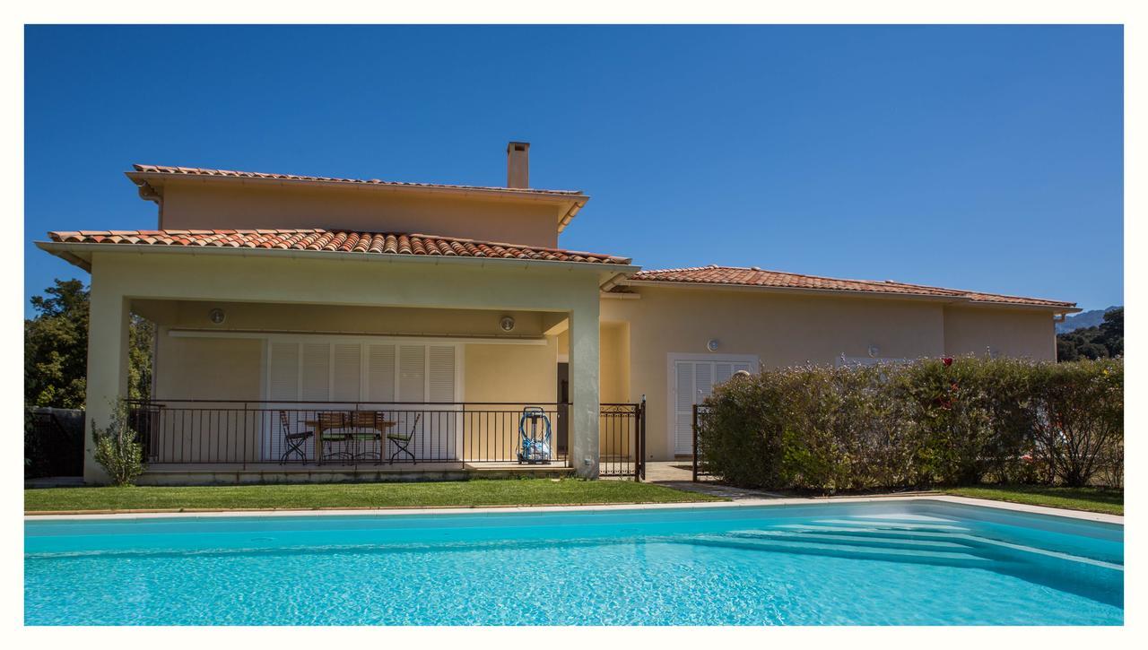 Maison Alex Tolla 4 étoiles Cauro Esterno foto