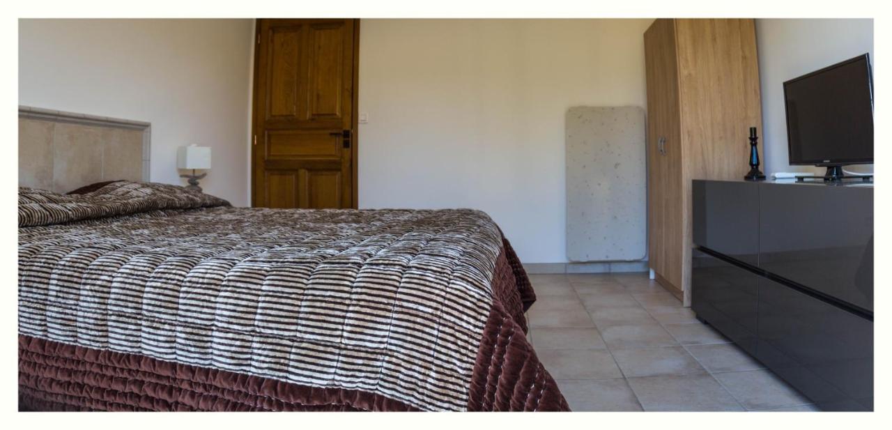 Maison Alex Tolla 4 étoiles Cauro Esterno foto
